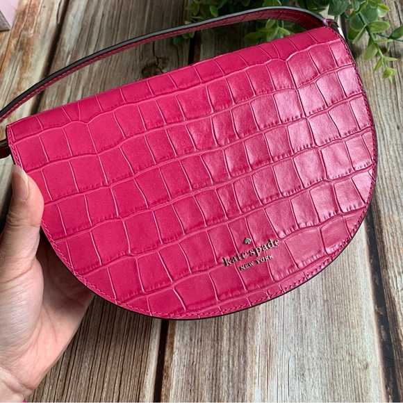Kate Spade Luna Croc Embossed Crescent Crossbody Festive Pink - Picture 2 of 12